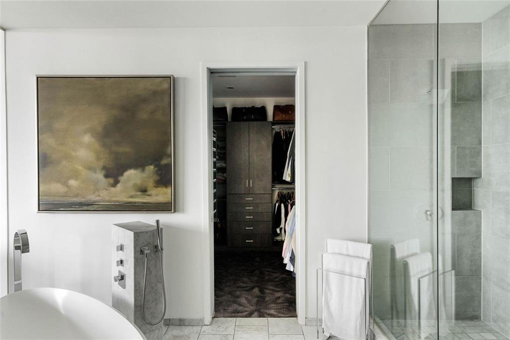 45 IVAN ALLEN JR Boulevard NW Unit 1702