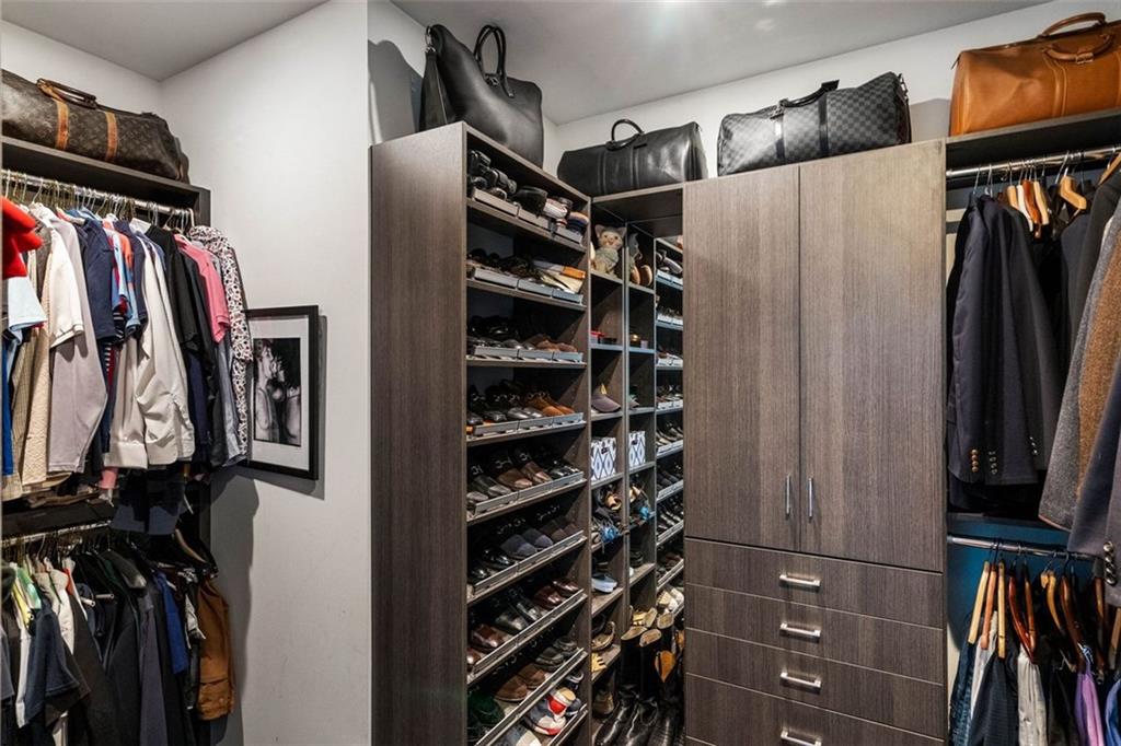 45 IVAN ALLEN JR Boulevard NW Unit 1702