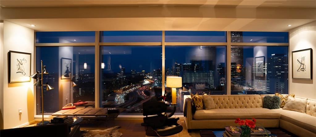 45 IVAN ALLEN JR Boulevard NW Unit 1702