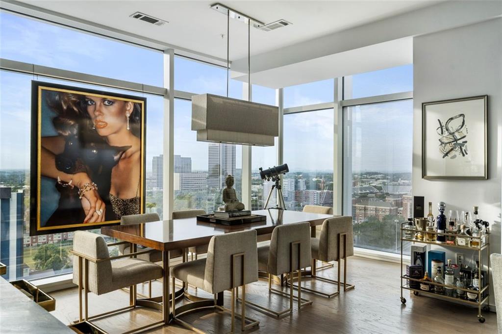 45 IVAN ALLEN JR Boulevard NW Unit 1702