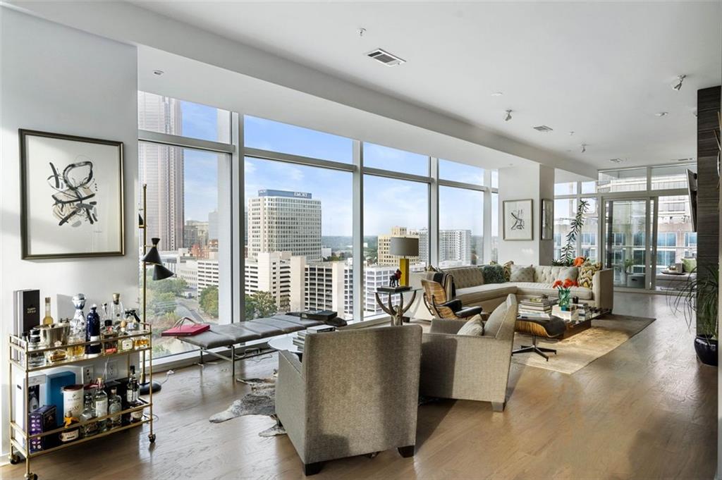 45 IVAN ALLEN JR Boulevard NW Unit 1702