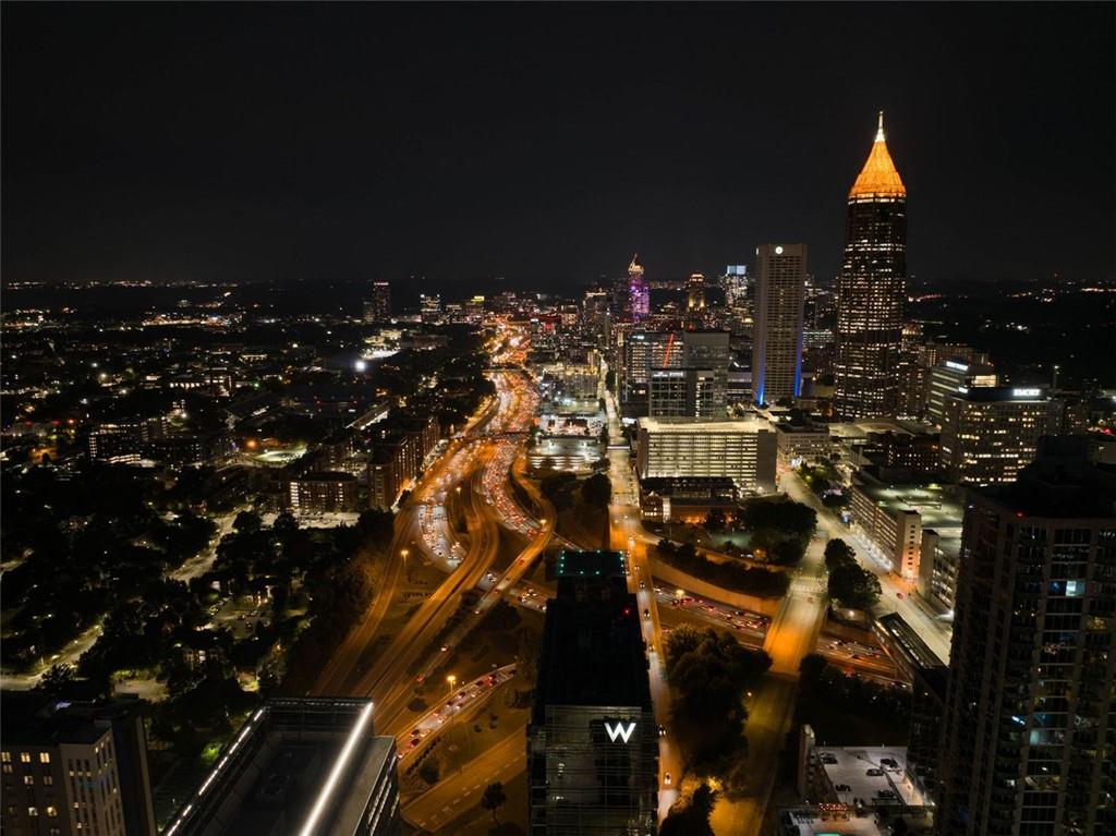 45 IVAN ALLEN JR Boulevard NW Unit 1702