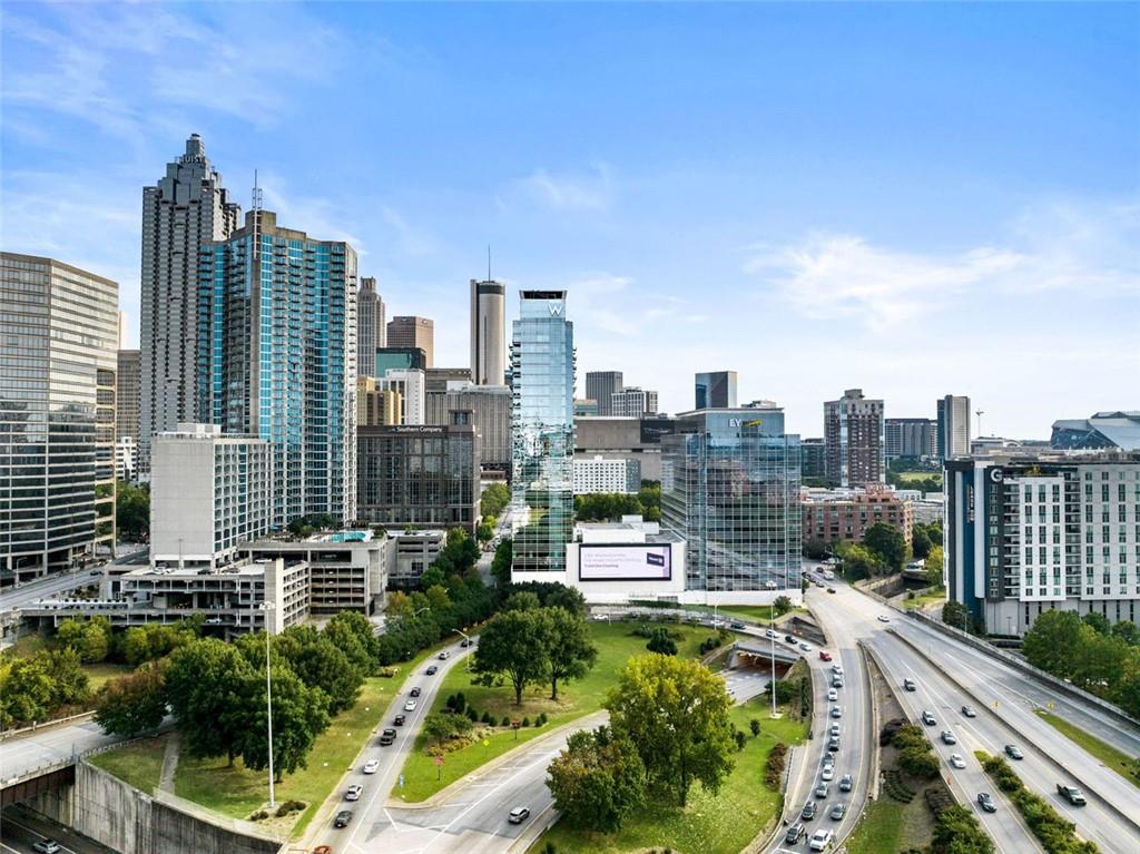 45 IVAN ALLEN JR Boulevard NW Unit 1702