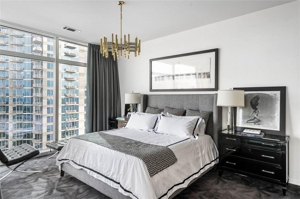 45 IVAN ALLEN JR Boulevard NW Unit 1702