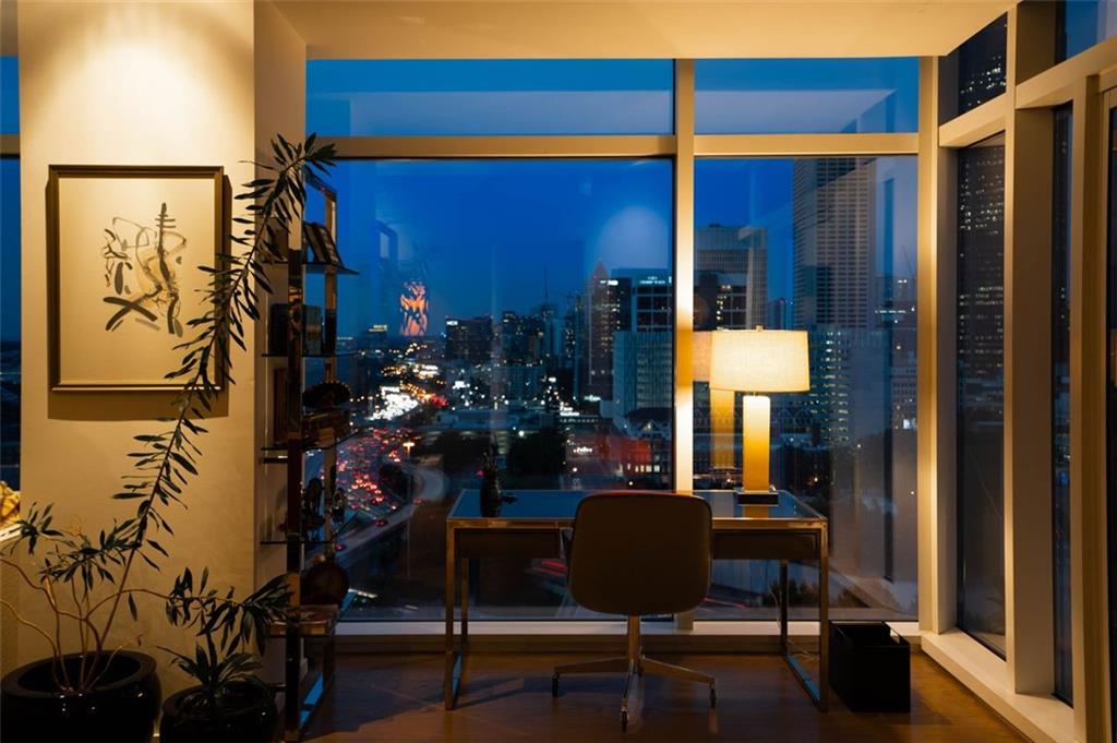 45 IVAN ALLEN JR Boulevard NW Unit 1702