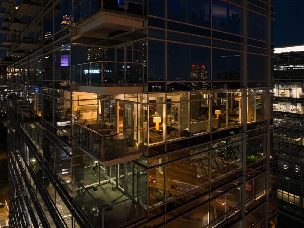 45 IVAN ALLEN JR Boulevard NW Unit 1702