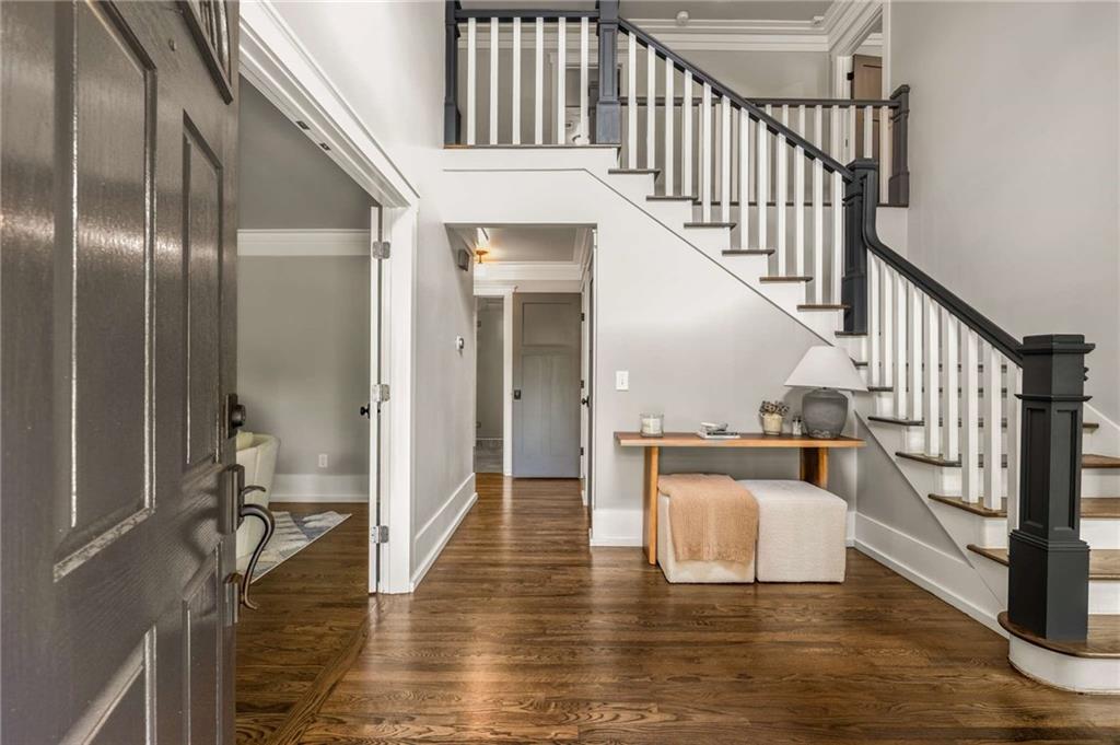 3833 BYRNWYCK Place NE