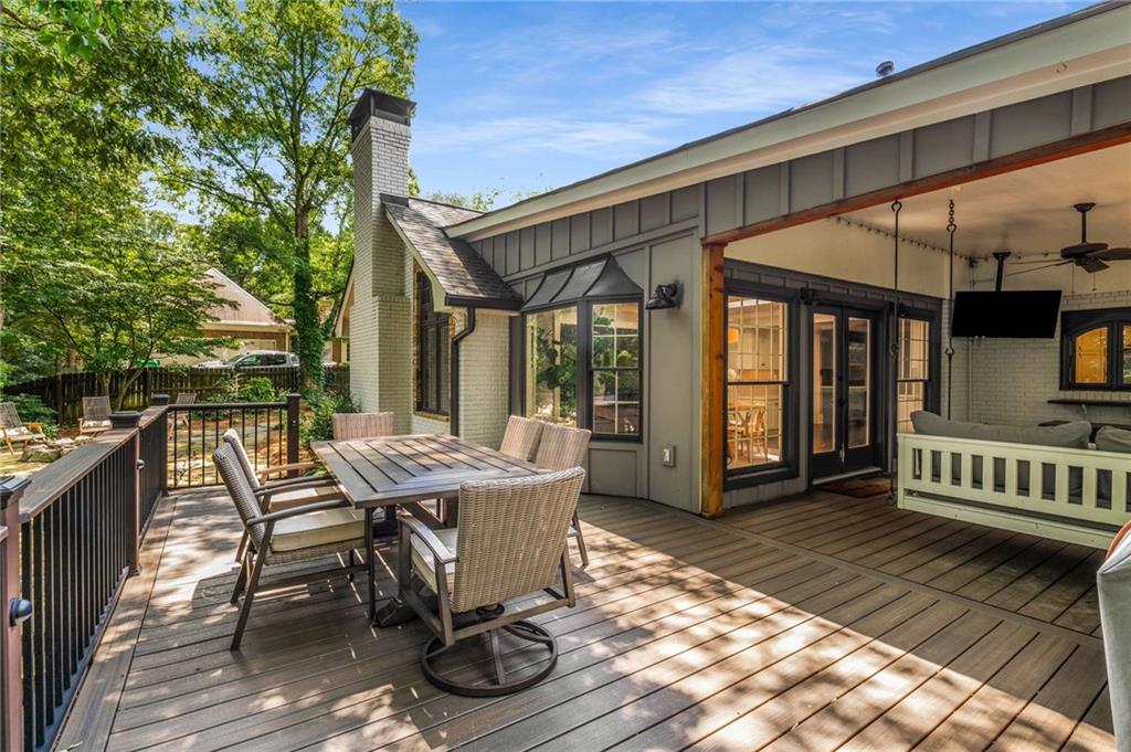 3833 BYRNWYCK Place NE