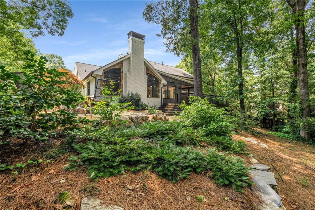 3833 BYRNWYCK Place NE