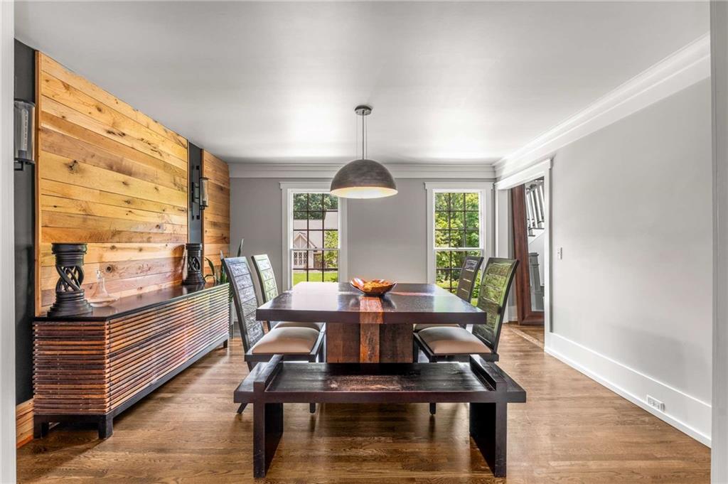 3833 BYRNWYCK Place NE