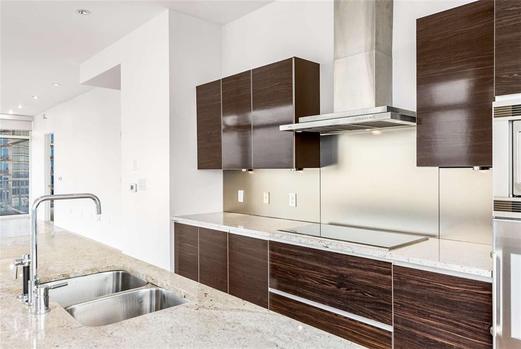 45 Ivan Allen Jr Boulevard NW Unit 2002