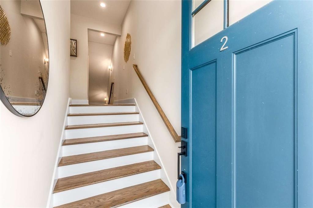 370 THRASHER Street Unit 2