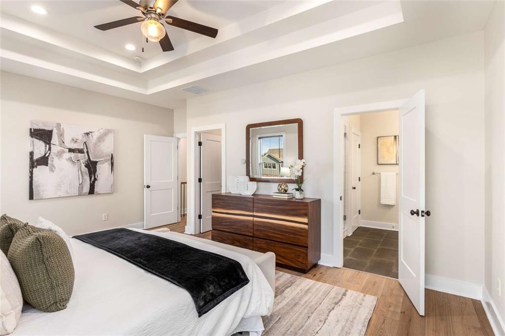 370 THRASHER Street Unit 2