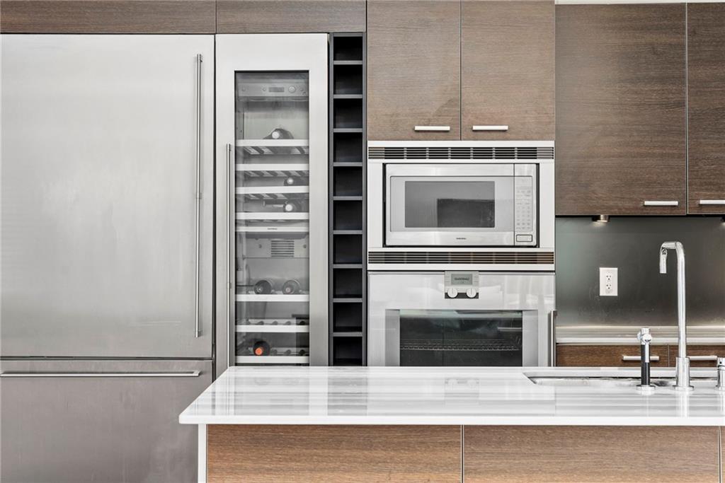 45 IVAN ALLEN JR Boulevard NW Unit 1908