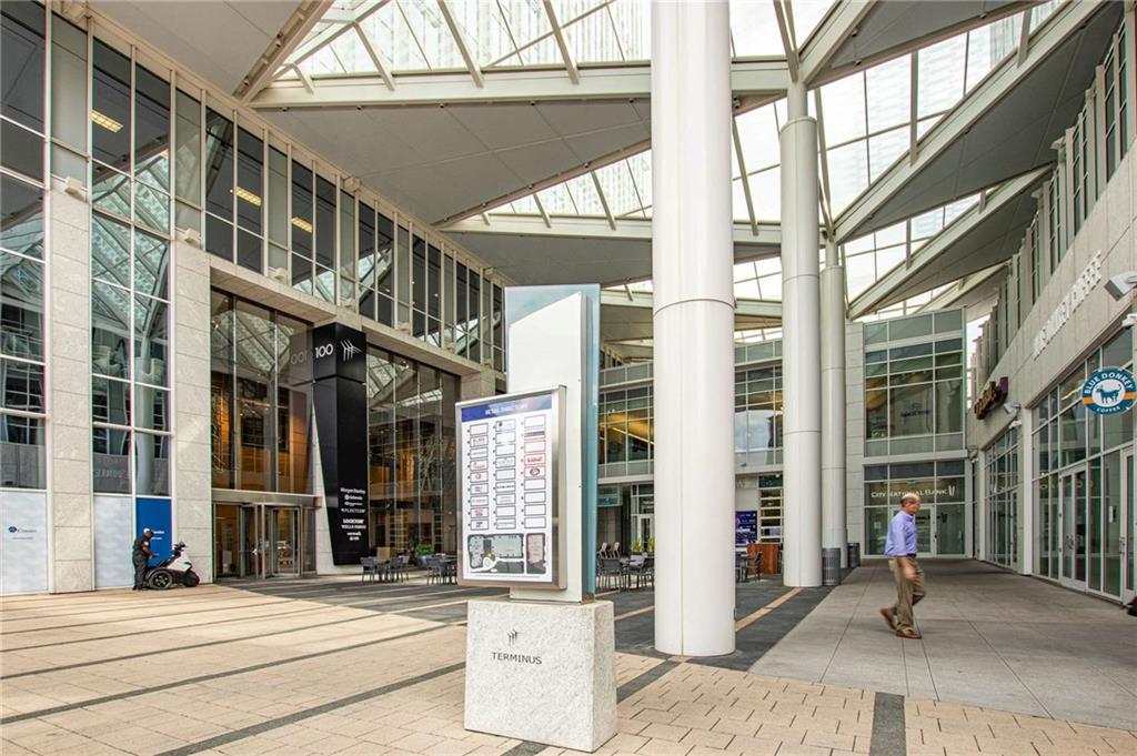 3325 PIEDMONT Road NE Unit 2006