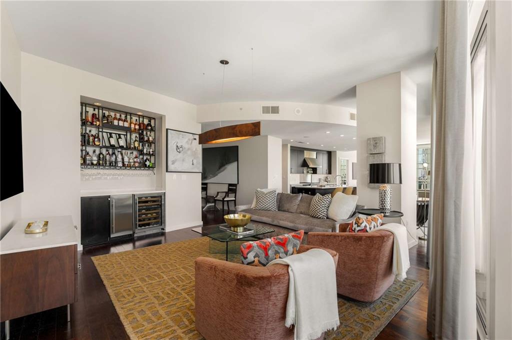 3325 PIEDMONT Road NE Unit 2006