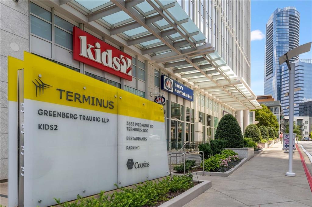 3325 PIEDMONT Road NE Unit 2006