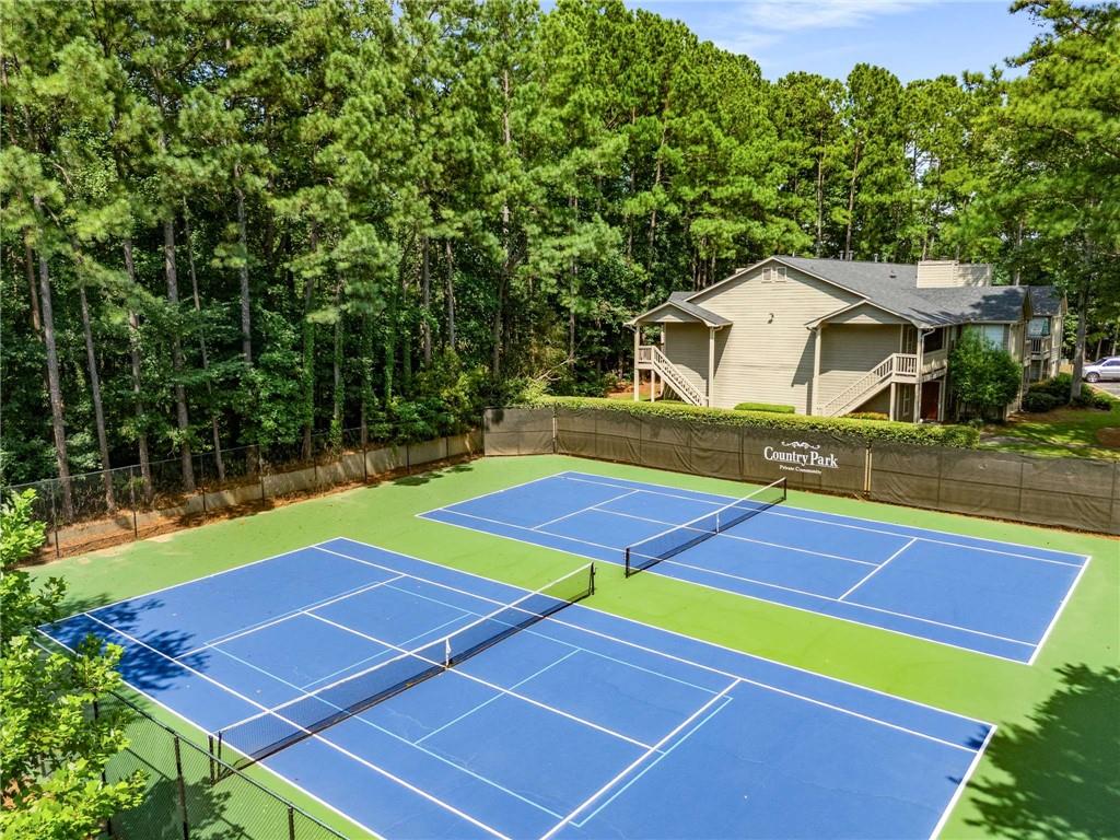 307 COUNTRY PARK Drive SE