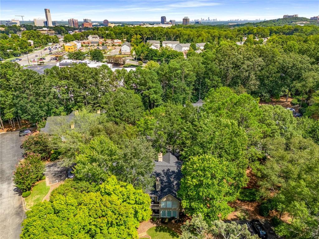 307 COUNTRY PARK Drive SE