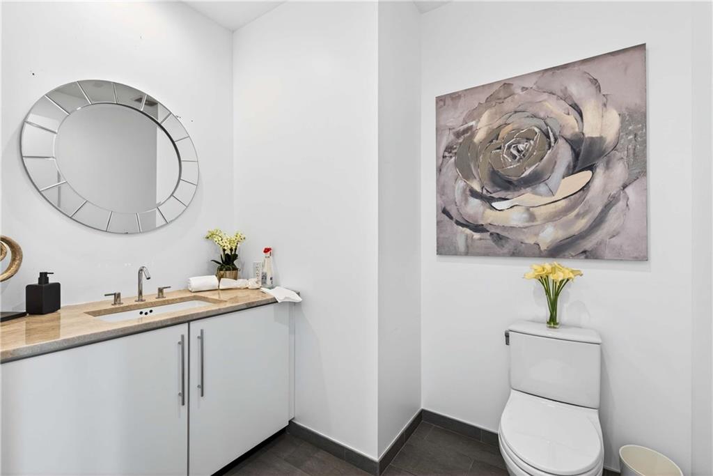 45 Ivan Allen Junior Boulevard NW Unit 2705