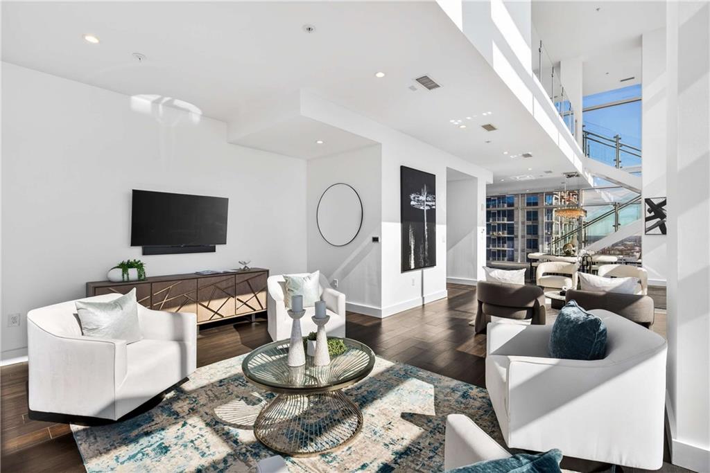 45 Ivan Allen Junior Boulevard NW Unit 2705