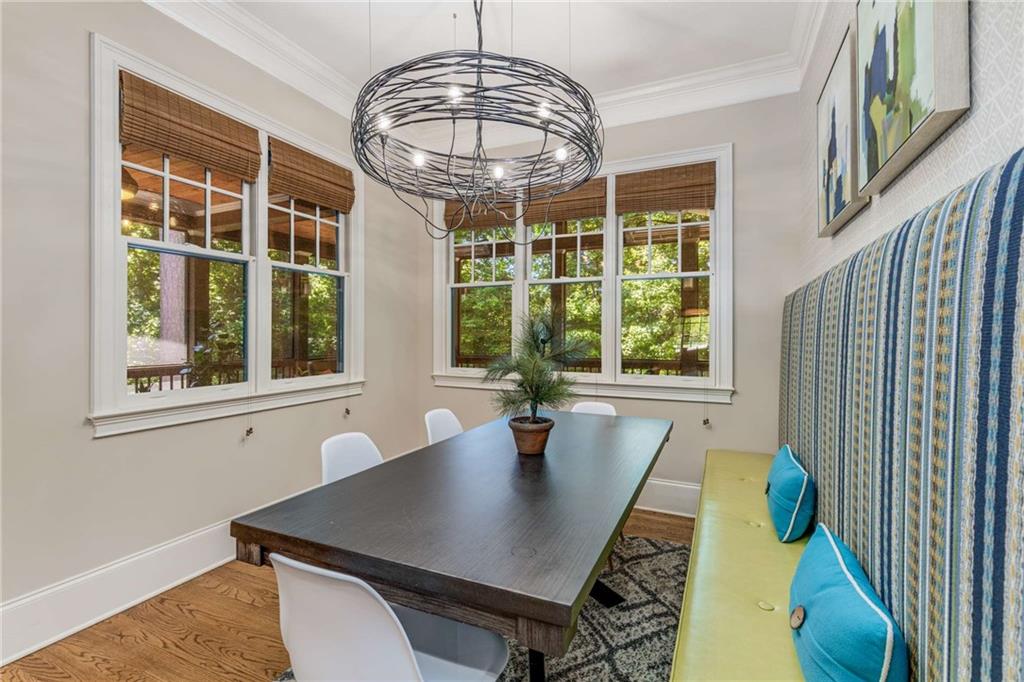 504 S WESTMINSTER Way NE