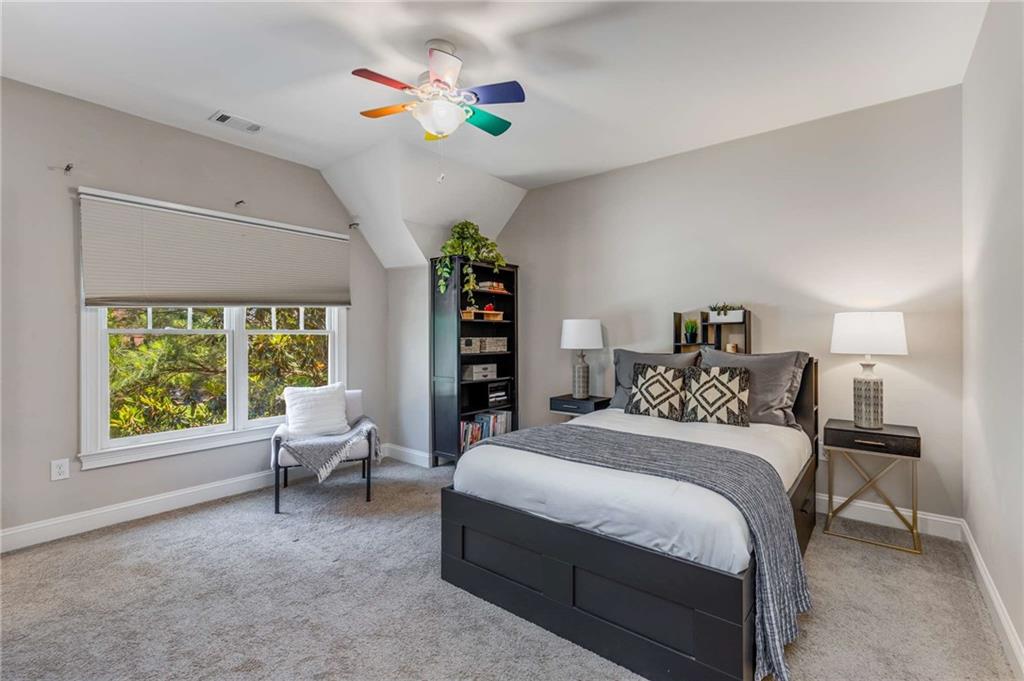 504 S WESTMINSTER Way NE