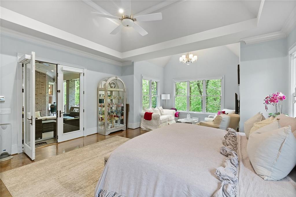 1431 Hearst Drive NE