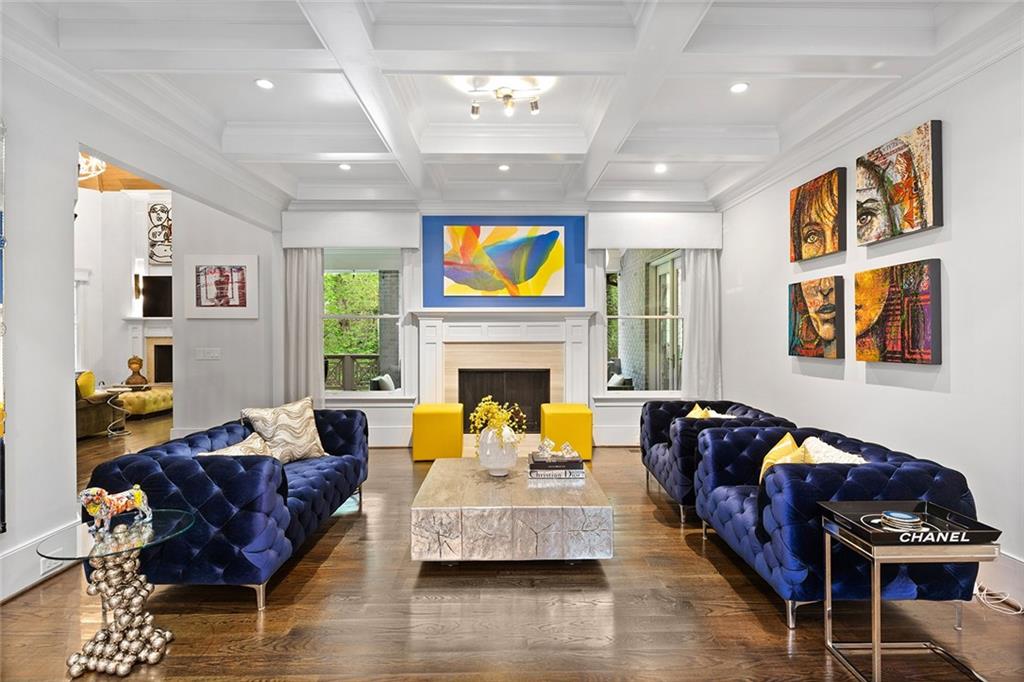 1431 Hearst Drive NE