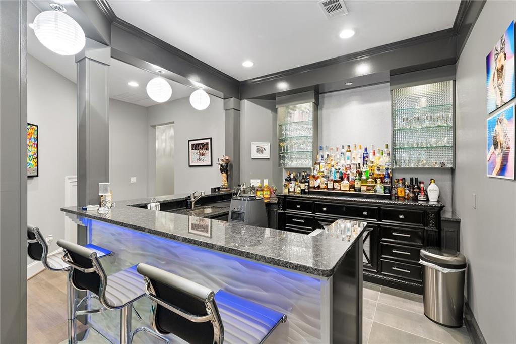 1431 Hearst Drive NE