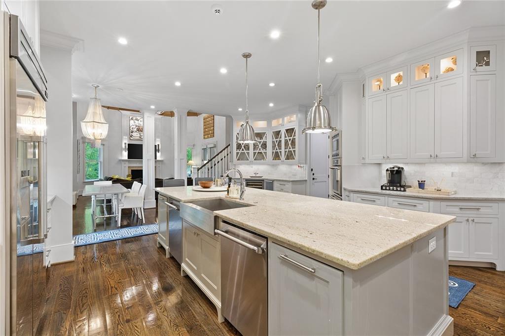 1431 Hearst Drive NE