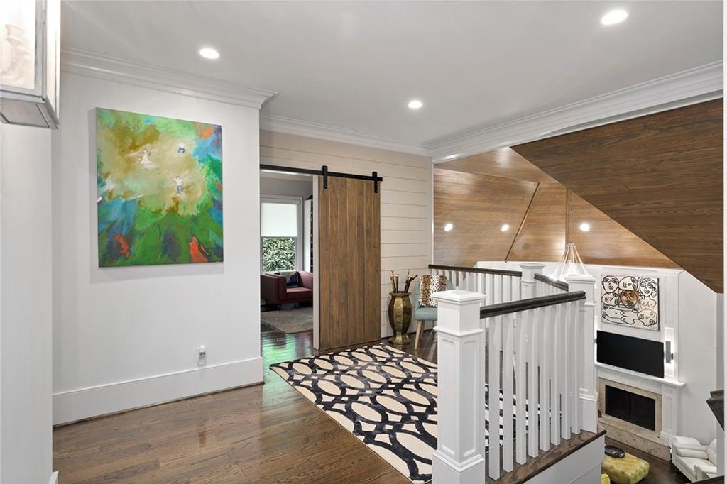 1431 Hearst Drive NE