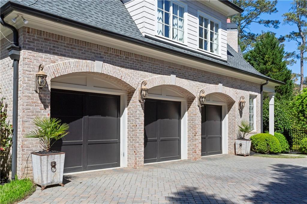755 Heards Ferry Road