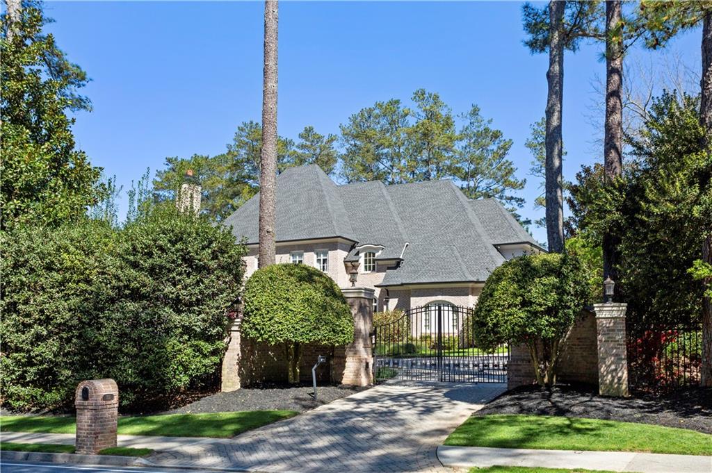 755 Heards Ferry Road