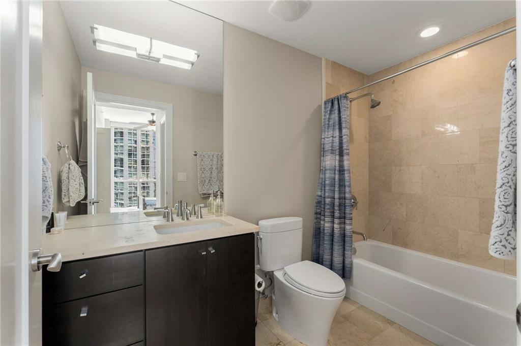 3325 PIEDMONT Road NE Unit 2006