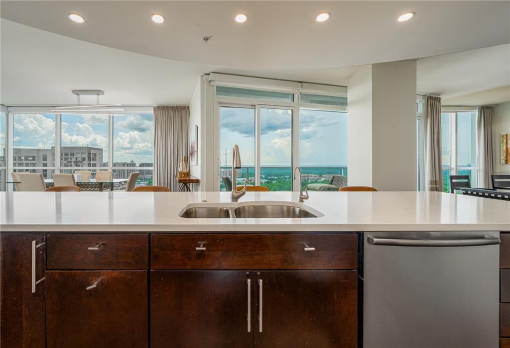 3325 PIEDMONT Road NE Unit 2006