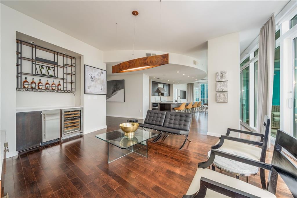 3325 PIEDMONT Road NE Unit 2006