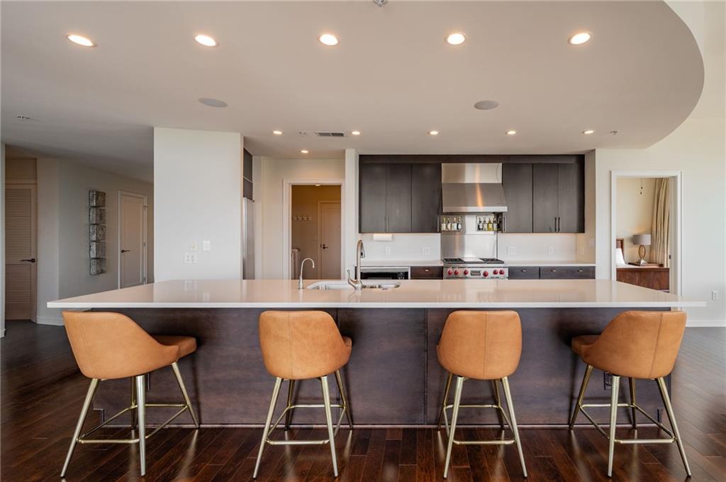 3325 PIEDMONT Road NE Unit 2006