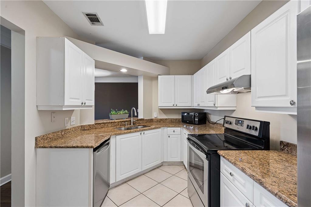 3334 Peachtree Road NE Unit 1001