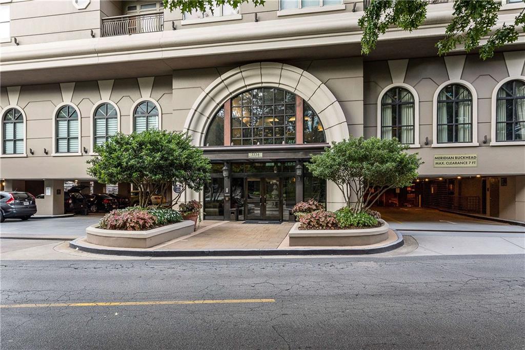 3334 Peachtree Road NE Unit 1001
