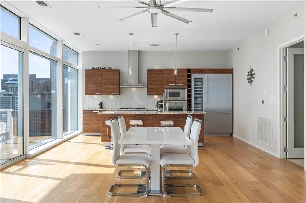 45 Ivan Allen Jr Boulevard NW Unit 2501