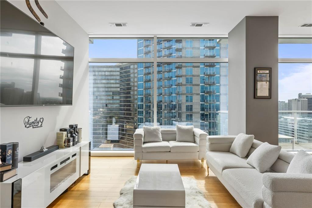 45 Ivan Allen Jr Boulevard NW Unit 2501