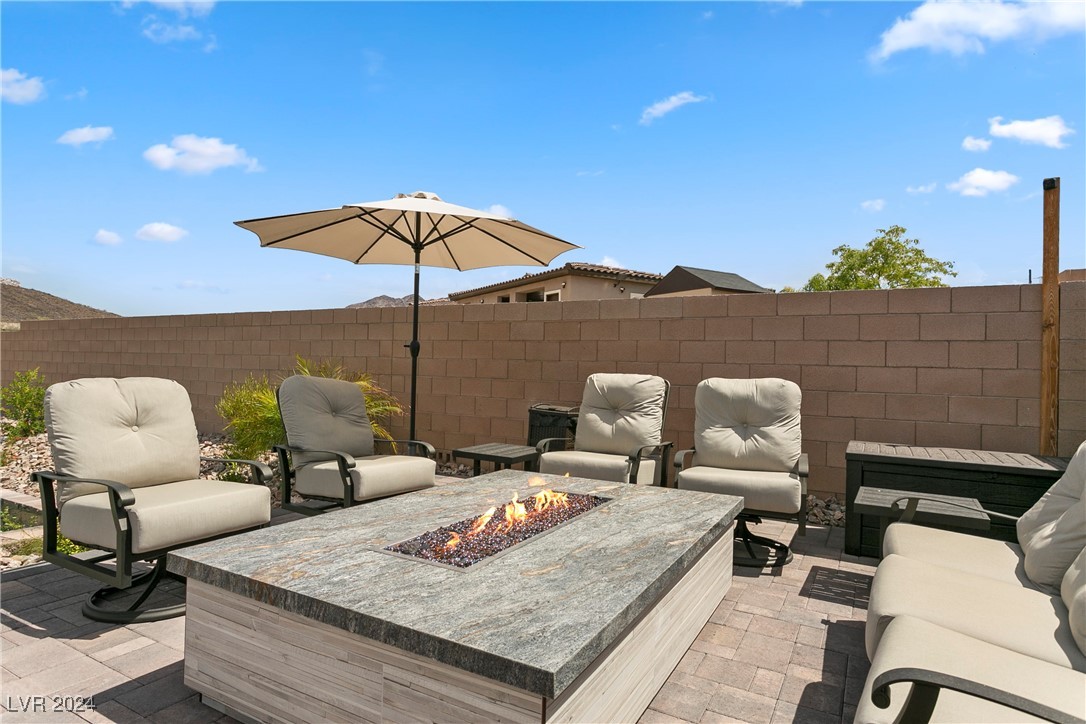 1090 rose quartz Road