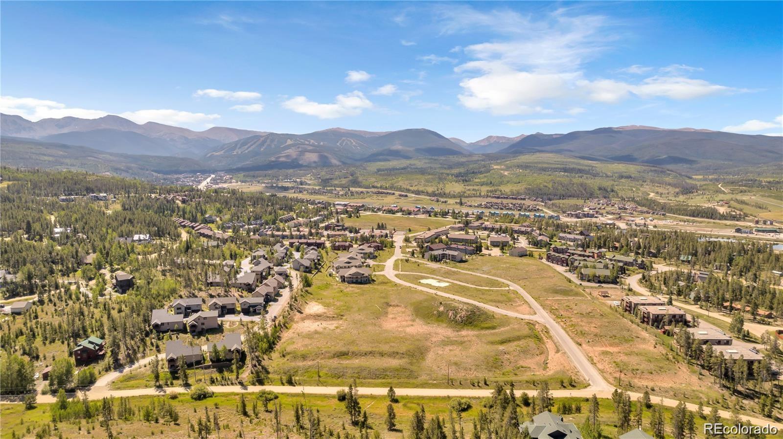 381 W Meadow Mile (GCR 840) Unit: 5