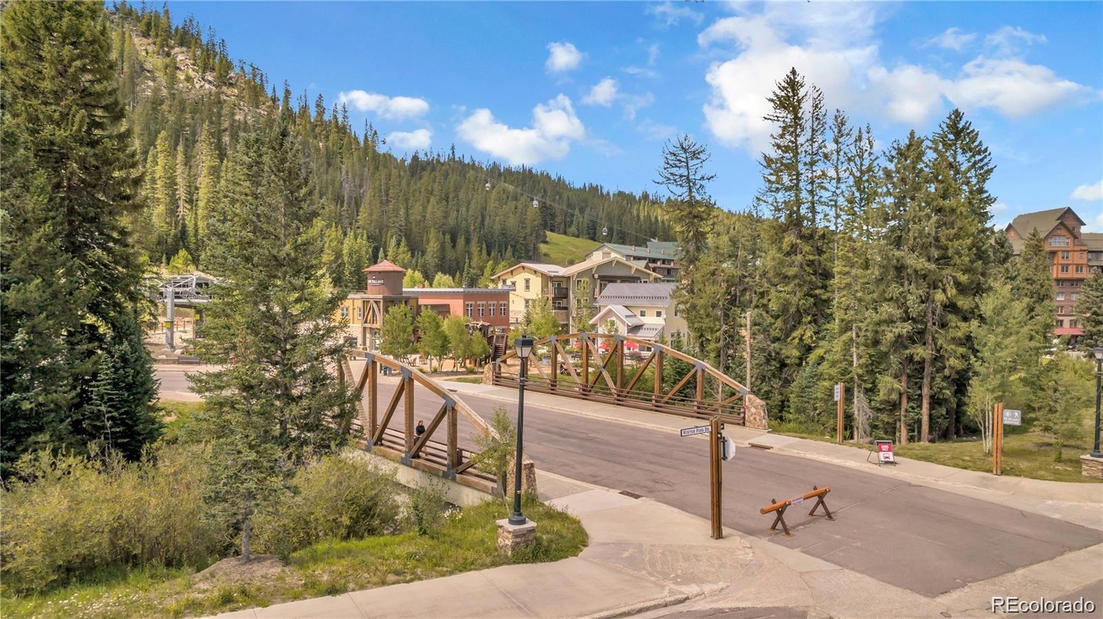 381 W Meadow Mile (GCR 840) Unit: 5