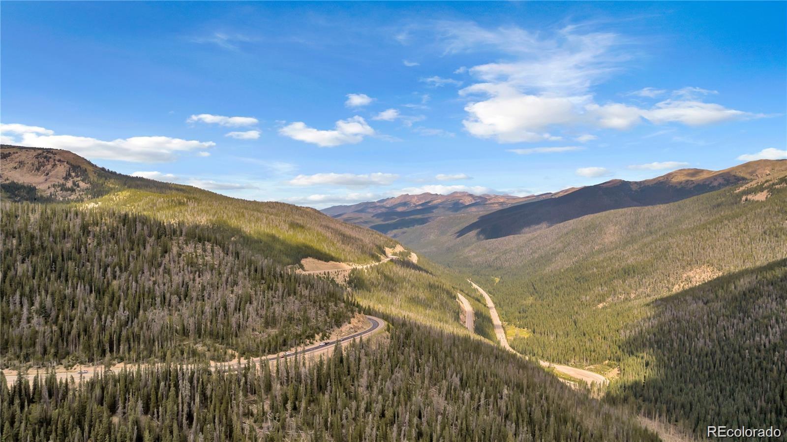 381 W Meadow Mile (GCR 840) Unit: 5