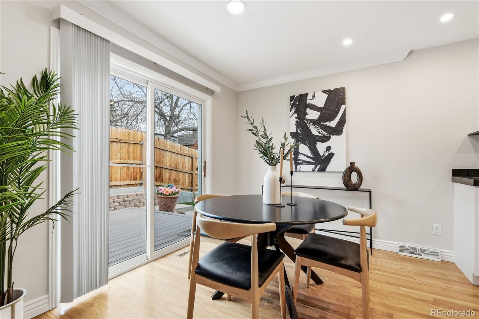 2826 Lowell Boulevard