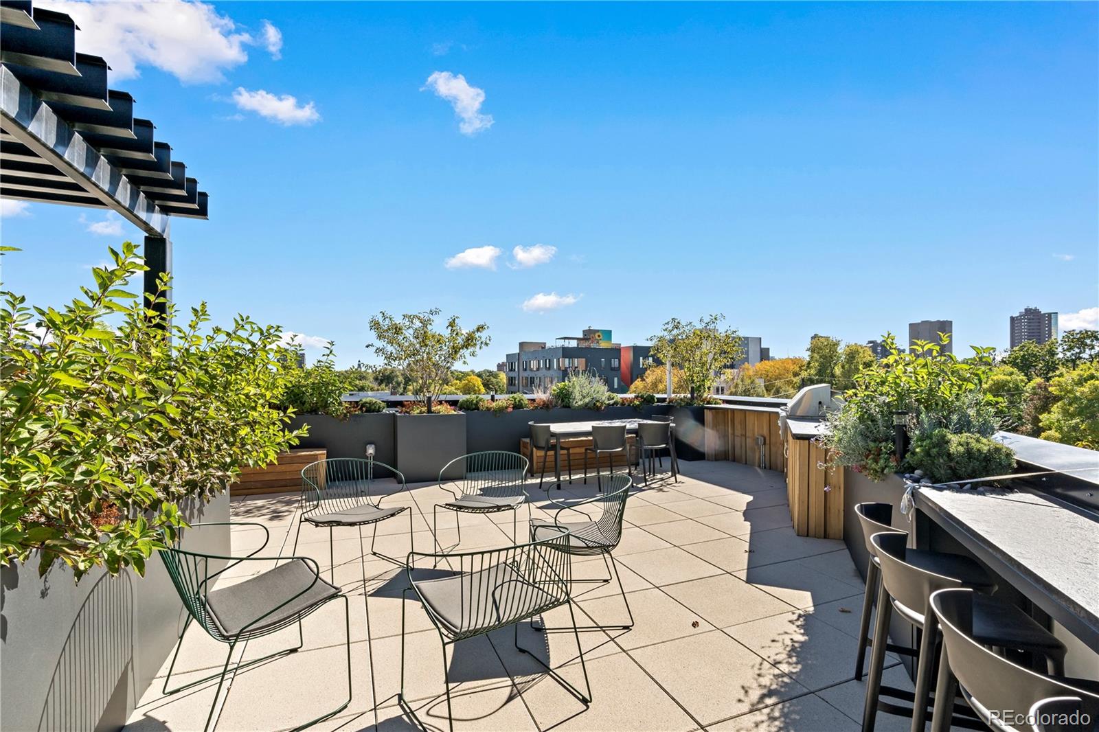 1601 Park Avenue Unit: 305