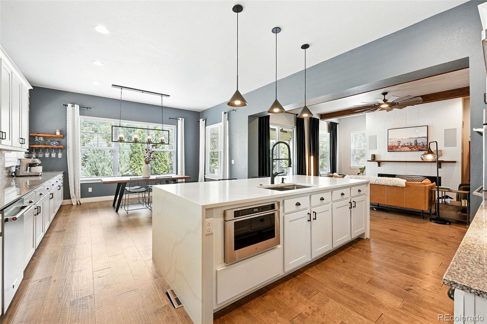1907 Vallejo Loop