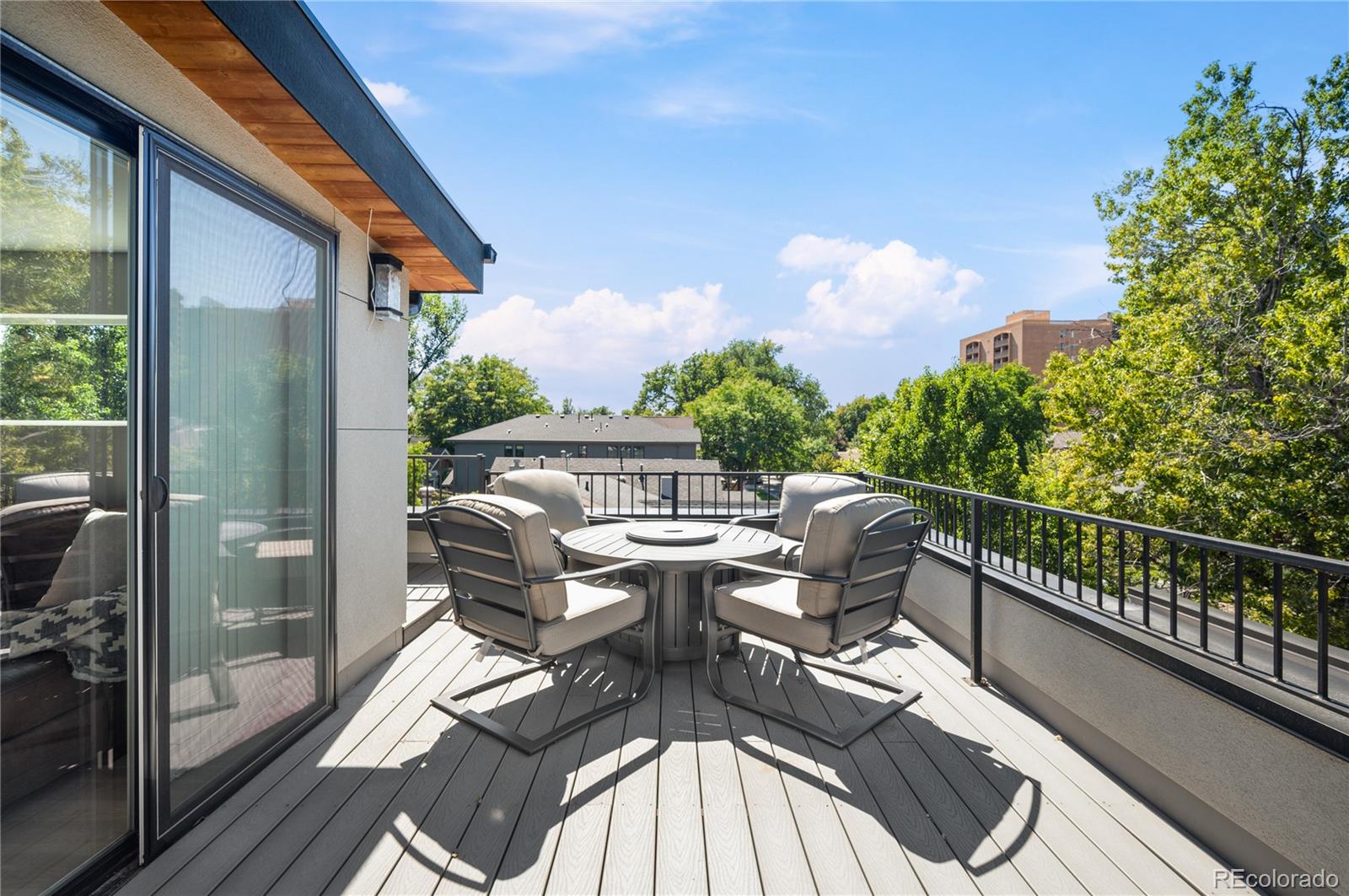 328 S Humboldt Street